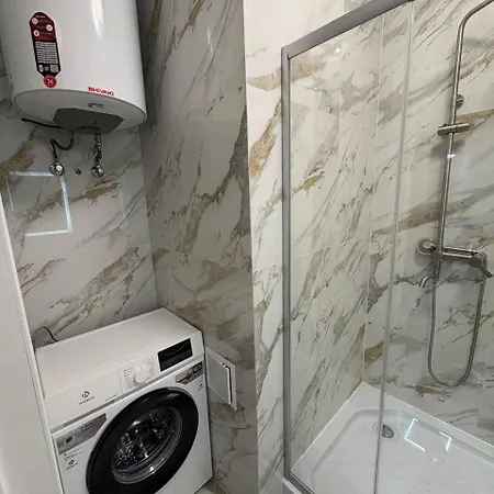 студія жк посейдон-18 золотий берег Apartment